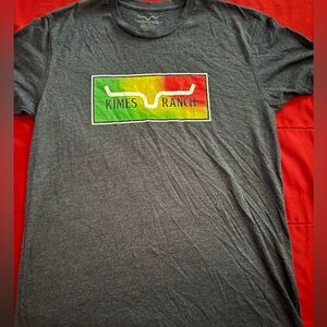 BRAND NEW T SHIRT FOR SALE